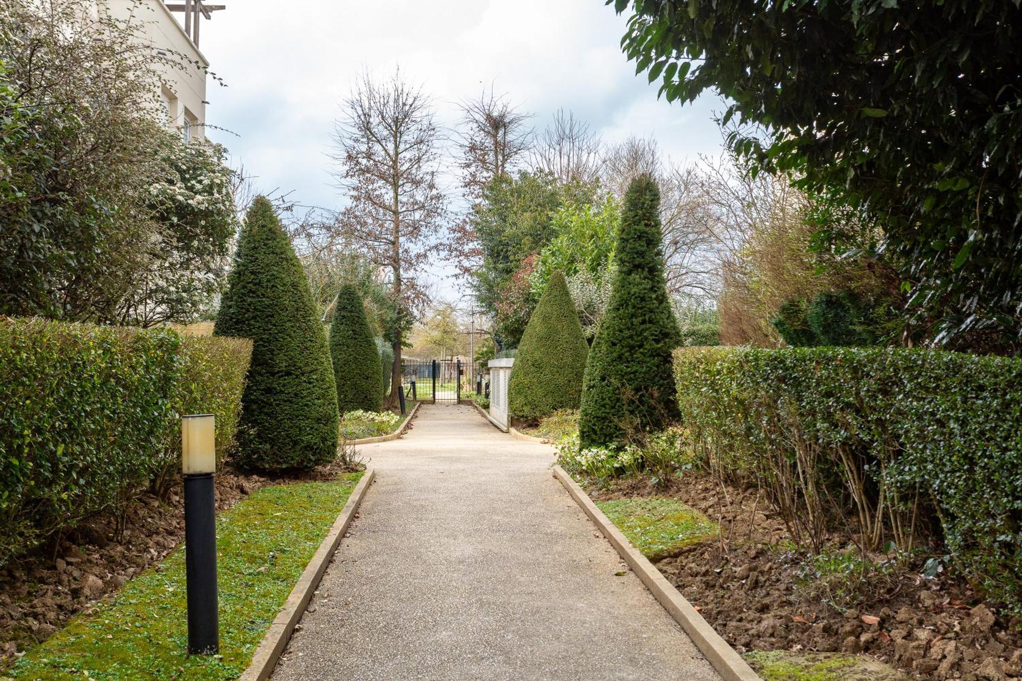 Happy Stay Disney Two - Apartment With Garden & Parking Montévrain Eksteriør bilde